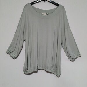 Light Green Top / Size 2X